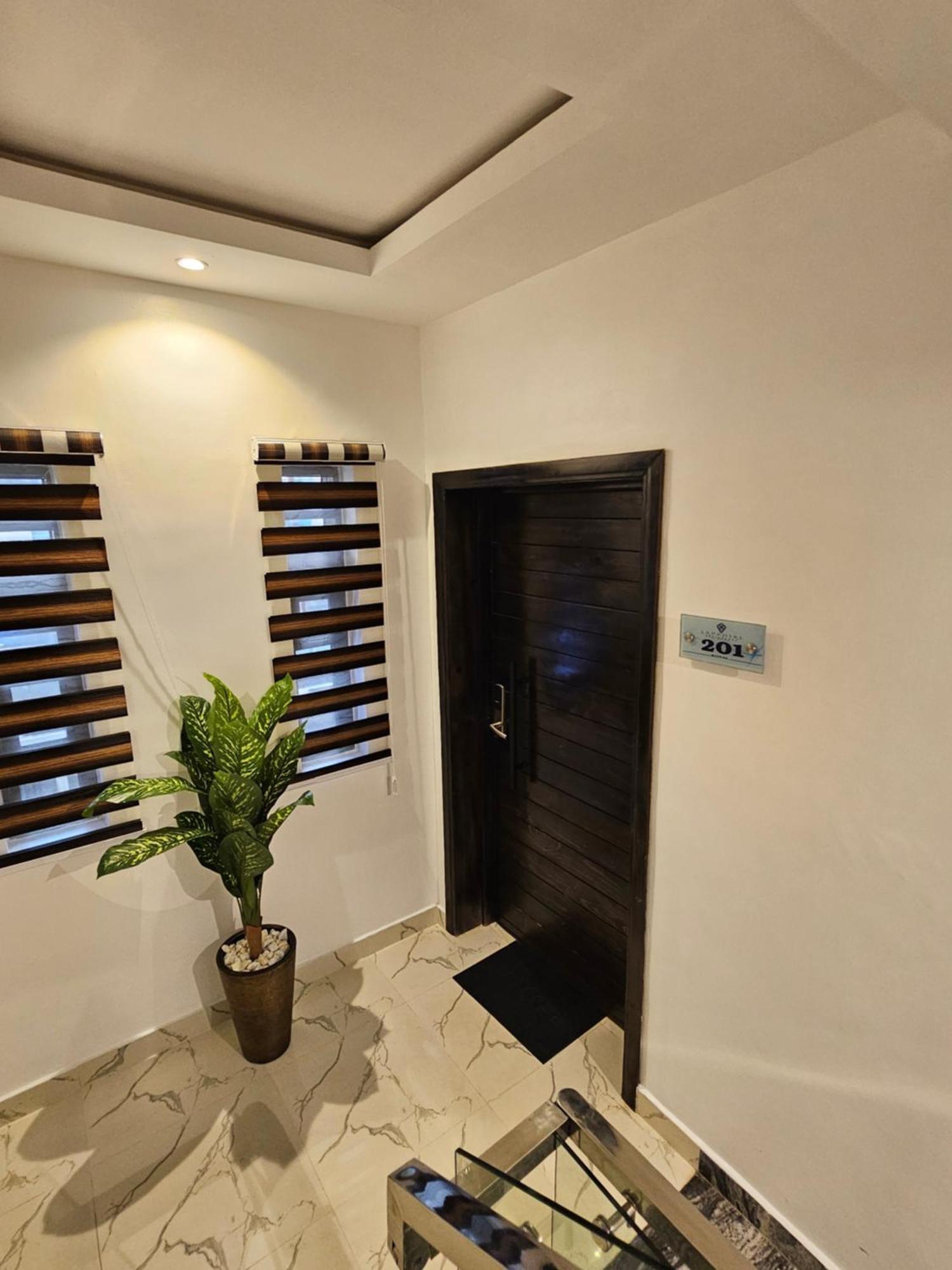 Sapphire Residences By Crystal Magodo Ikeja Dış mekan fotoğraf